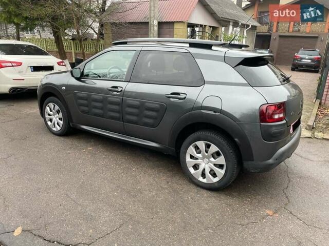 Серый Ситроен C4 Кактус, объемом двигателя 1.2 л и пробегом 140 тыс. км за 8400 $, фото 4 на Automoto.ua