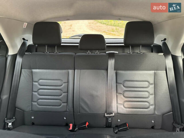 Серый Ситроен C4 Кактус, объемом двигателя 1.56 л и пробегом 231 тыс. км за 11000 $, фото 8 на Automoto.ua