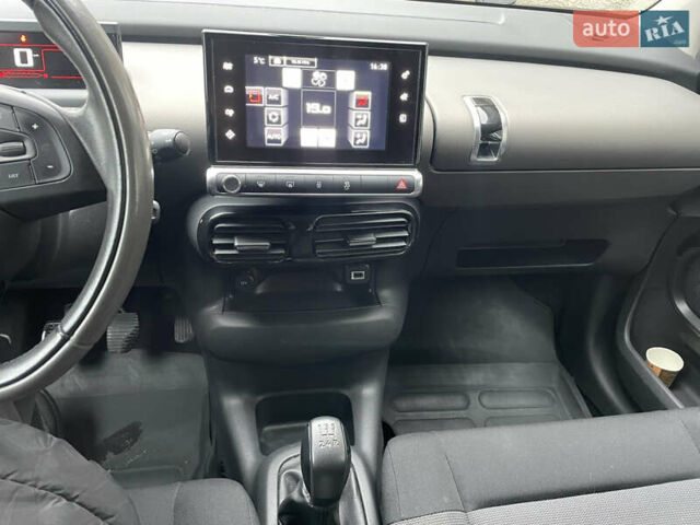 Серый Ситроен C4 Кактус, объемом двигателя 1.2 л и пробегом 140 тыс. км за 8400 $, фото 22 на Automoto.ua