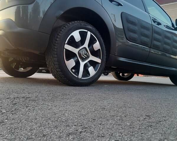 Сірий Сітроен C4 Кактус, об'ємом двигуна 1.56 л та пробігом 165 тис. км за 9699 $, фото 15 на Automoto.ua