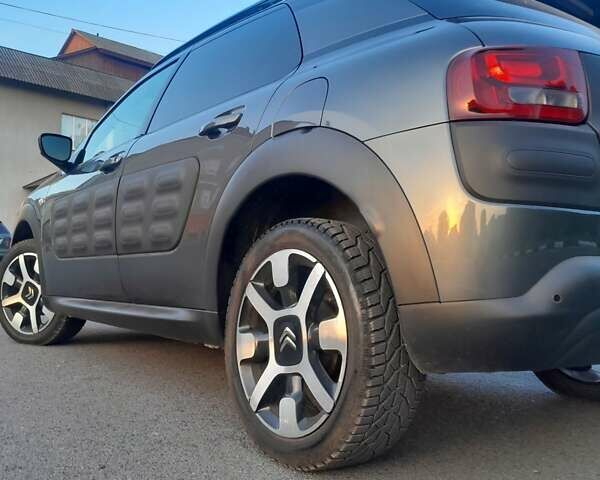 Сірий Сітроен C4 Кактус, об'ємом двигуна 1.56 л та пробігом 165 тис. км за 9699 $, фото 1 на Automoto.ua