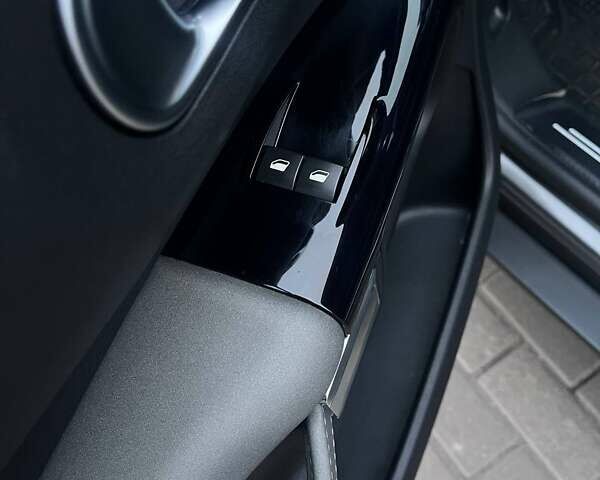 Серый Ситроен C4 Кактус, объемом двигателя 1.5 л и пробегом 187 тыс. км за 14900 $, фото 3 на Automoto.ua