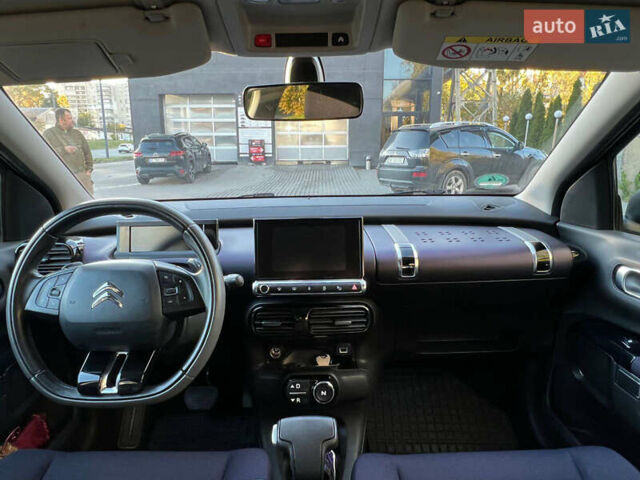 Синий Ситроен C4 Кактус, объемом двигателя 1.56 л и пробегом 120 тыс. км за 11500 $, фото 10 на Automoto.ua