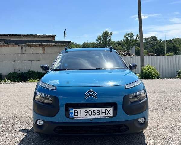 Синий Ситроен C4 Кактус, объемом двигателя 1.2 л и пробегом 82 тыс. км за 12200 $, фото 6 на Automoto.ua