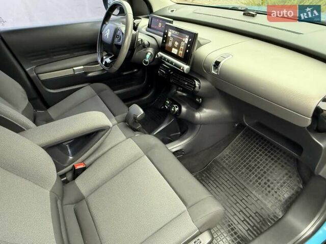 Синий Ситроен C4 Кактус, объемом двигателя 1.2 л и пробегом 67 тыс. км за 11500 $, фото 60 на Automoto.ua