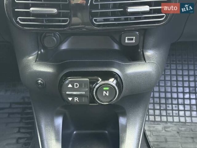 Синий Ситроен C4 Кактус, объемом двигателя 1.2 л и пробегом 67 тыс. км за 11500 $, фото 74 на Automoto.ua