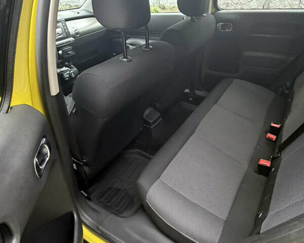 Зеленый Ситроен C4 Кактус, объемом двигателя 1.56 л и пробегом 124 тыс. км за 13000 $, фото 11 на Automoto.ua