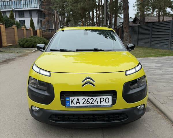 Зеленый Ситроен C4 Кактус, объемом двигателя 1.56 л и пробегом 124 тыс. км за 13000 $, фото 1 на Automoto.ua