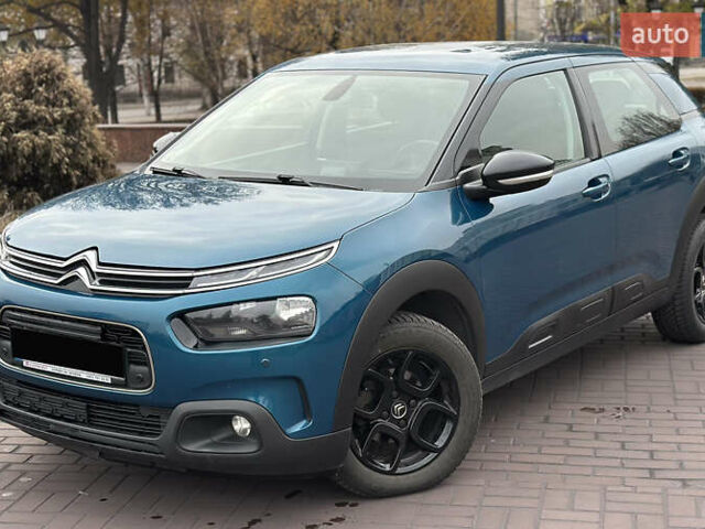 Зелений Сітроен C4 Кактус, об'ємом двигуна 1.56 л та пробігом 166 тис. км за 11700 $, фото 2 на Automoto.ua
