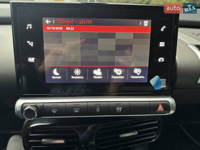 Ситроен C4 Кактус 2019 в Львове на Automoto.ua Зеленый Ситроен C4 Кактус, объемом двигателя 1.5 л и пробегом 48 тыс. км за 16999 $, фото 8 на Automoto.ua