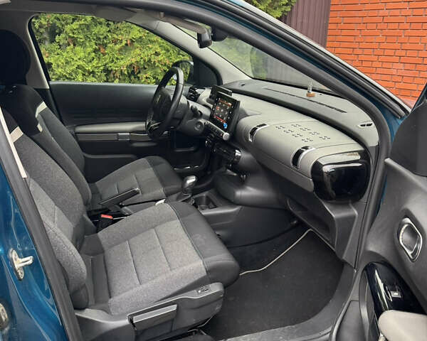 Ситроен C4 Кактус 2019 в Львове на Automoto.ua Зеленый Ситроен C4 Кактус, объемом двигателя 1.5 л и пробегом 48 тыс. км за 16999 $, фото 1 на Automoto.ua