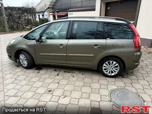 Бежевый Ситроен Ц4 Гранд Пикассо, объемом двигателя 1.6 л и пробегом 260 тыс. км за 5000 $, фото 7 на Automoto.ua