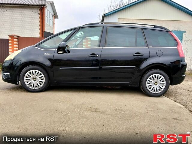 Черный Ситроен Ц4 Гранд Пикассо, объемом двигателя 2 л и пробегом 278 тыс. км за 5200 $, фото 3 на Automoto.ua