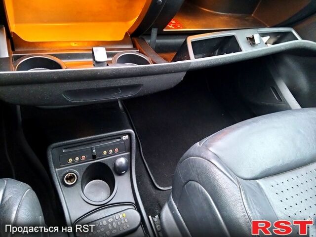 Черный Ситроен Ц4 Гранд Пикассо, объемом двигателя 2 л и пробегом 278 тыс. км за 5200 $, фото 10 на Automoto.ua