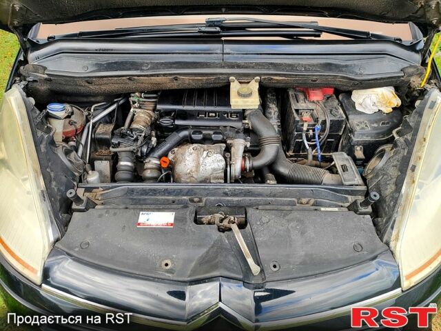 Черный Ситроен Ц4 Гранд Пикассо, объемом двигателя 1.6 л и пробегом 300 тыс. км за 4999 $, фото 11 на Automoto.ua