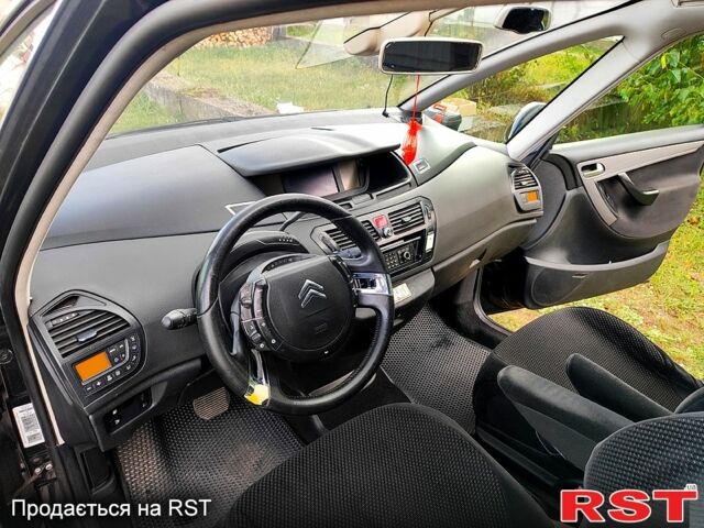 Черный Ситроен Ц4 Гранд Пикассо, объемом двигателя 1.6 л и пробегом 300 тыс. км за 4999 $, фото 5 на Automoto.ua