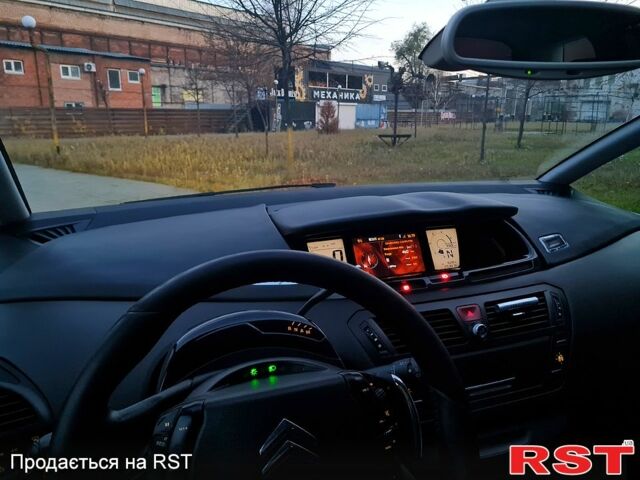 Черный Ситроен Ц4 Гранд Пикассо, объемом двигателя 1.6 л и пробегом 293 тыс. км за 4750 $, фото 7 на Automoto.ua