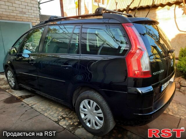 Черный Ситроен Ц4 Гранд Пикассо, объемом двигателя 1.6 л и пробегом 204 тыс. км за 7000 $, фото 5 на Automoto.ua