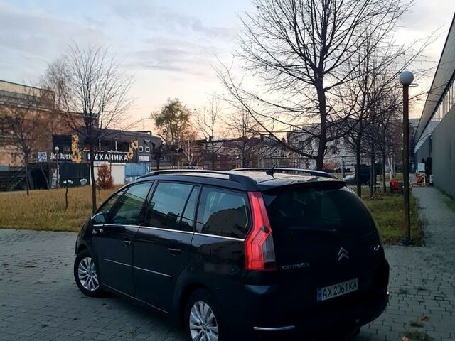 Черный Ситроен Ц4 Гранд Пикассо, объемом двигателя 1.6 л и пробегом 293 тыс. км за 4750 $, фото 2 на Automoto.ua