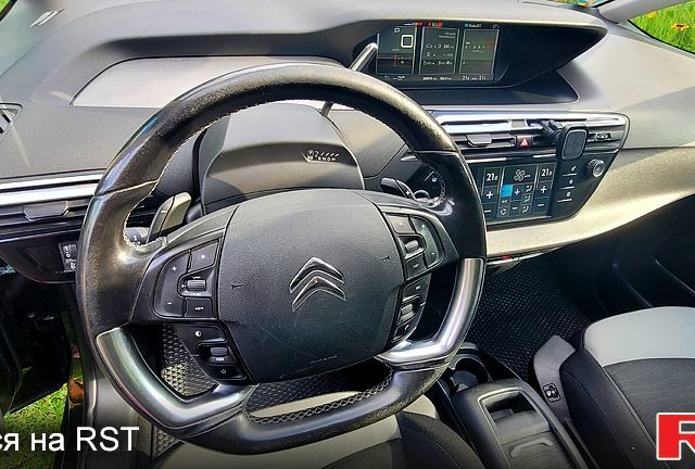 Черный Ситроен Ц4 Гранд Пикассо, объемом двигателя 2 л и пробегом 281 тыс. км за 11500 $, фото 8 на Automoto.ua