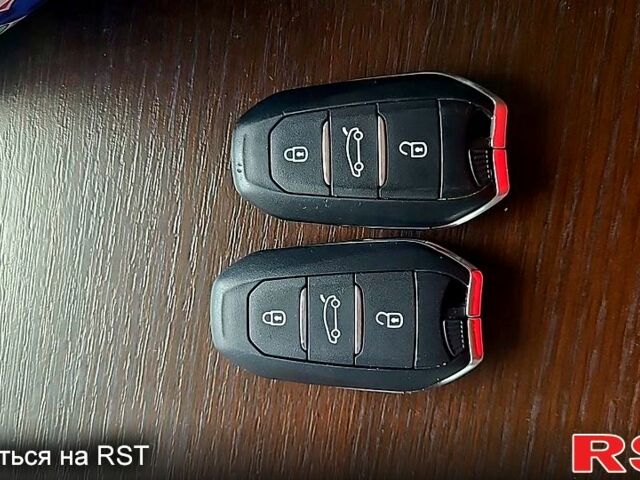 Черный Ситроен Ц4 Гранд Пикассо, объемом двигателя 2 л и пробегом 281 тыс. км за 11500 $, фото 9 на Automoto.ua