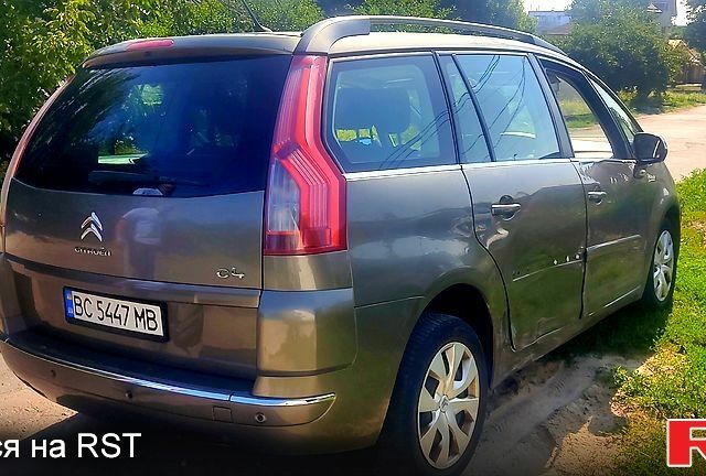 Коричневый Ситроен Ц4 Гранд Пикассо, объемом двигателя 1.6 л и пробегом 290 тыс. км за 4999 $, фото 5 на Automoto.ua