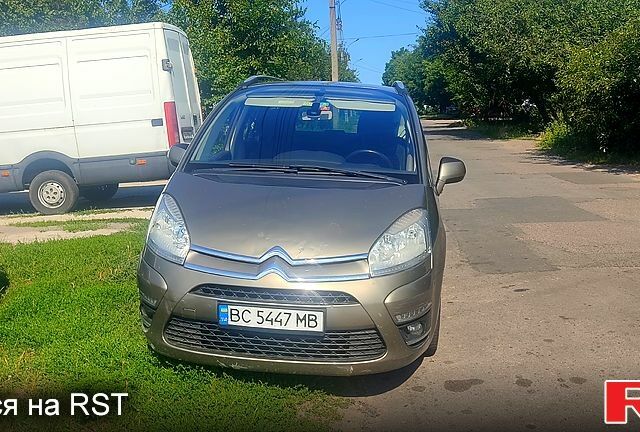 Коричневый Ситроен Ц4 Гранд Пикассо, объемом двигателя 1.6 л и пробегом 290 тыс. км за 4999 $, фото 1 на Automoto.ua