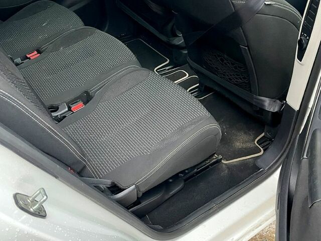 Ситроен Ц4 Гранд Пикассо, объемом двигателя 16 л и пробегом 191 тыс. км за 5500 $, фото 5 на Automoto.ua