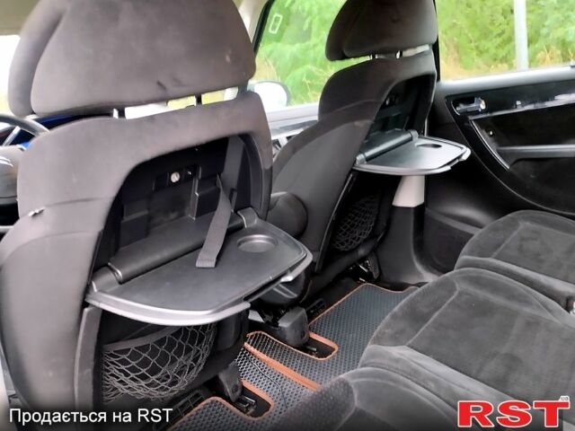 Серый Ситроен Ц4 Гранд Пикассо, объемом двигателя 2 л и пробегом 300 тыс. км за 4950 $, фото 10 на Automoto.ua