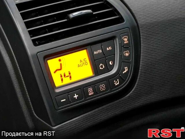 Серый Ситроен Ц4 Гранд Пикассо, объемом двигателя 18 л и пробегом 240 тыс. км за 5997 $, фото 12 на Automoto.ua