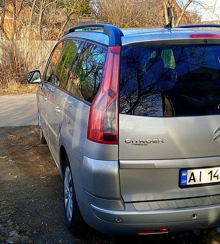 Серый Ситроен Ц4 Гранд Пикассо, объемом двигателя 2 л и пробегом 271 тыс. км за 5999 $, фото 3 на Automoto.ua