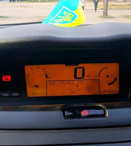 Сірий Сітроен Ц4 Гранд Пікассо, об'ємом двигуна 1.6 л та пробігом 185 тис. км за 5300 $, фото 7 на Automoto.ua