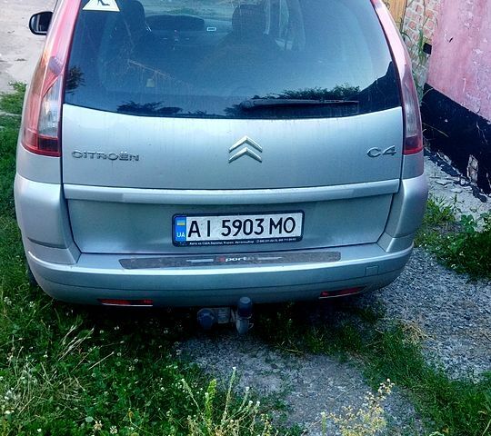 Сірий Сітроен Ц4 Гранд Пікассо, об'ємом двигуна 1.6 л та пробігом 365 тис. км за 6000 $, фото 1 на Automoto.ua