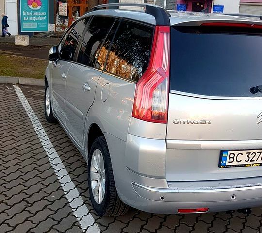 Серый Ситроен Ц4 Гранд Пикассо, объемом двигателя 1.6 л и пробегом 195 тыс. км за 6000 $, фото 8 на Automoto.ua