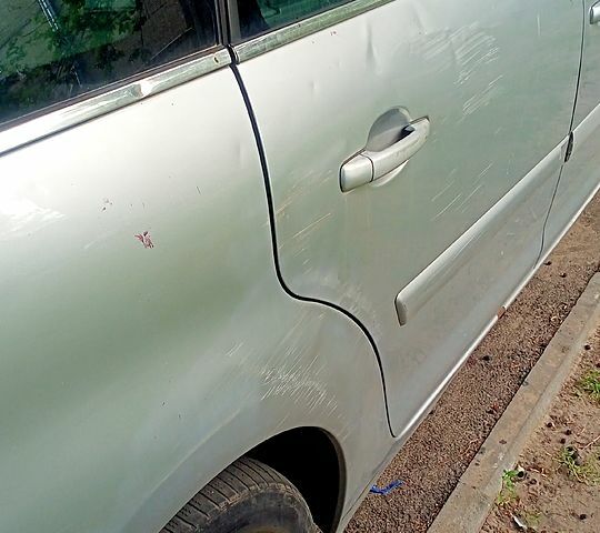 Серый Ситроен Ц4 Гранд Пикассо, объемом двигателя 1.6 л и пробегом 255 тыс. км за 3500 $, фото 8 на Automoto.ua