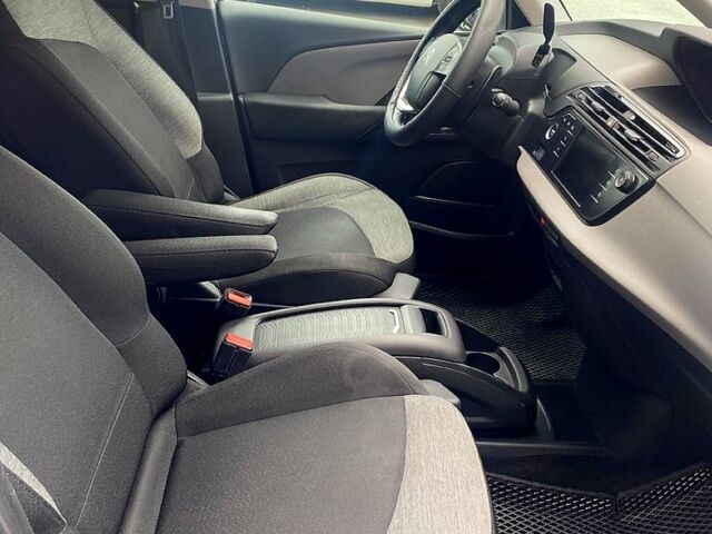 Серый Ситроен Ц4 Гранд Пикассо, объемом двигателя 1.6 л и пробегом 246 тыс. км за 12000 $, фото 10 на Automoto.ua