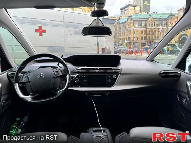 Сірий Сітроен Ц4 Гранд Пікассо, об'ємом двигуна 1.6 л та пробігом 170 тис. км за 13000 $, фото 6 на Automoto.ua