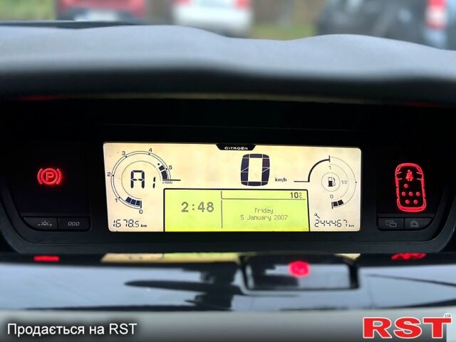 Синий Ситроен Ц4 Гранд Пикассо, объемом двигателя 2 л и пробегом 240 тыс. км за 5600 $, фото 8 на Automoto.ua