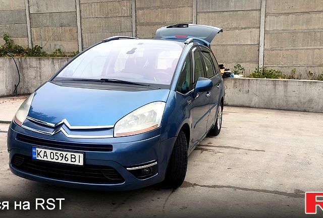 Синий Ситроен Ц4 Гранд Пикассо, объемом двигателя 1.6 л и пробегом 260 тыс. км за 6000 $, фото 4 на Automoto.ua