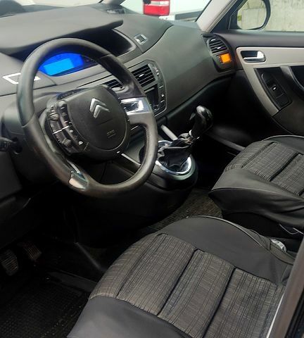 Синий Ситроен Ц4 Гранд Пикассо, объемом двигателя 1.6 л и пробегом 260 тыс. км за 6000 $, фото 6 на Automoto.ua