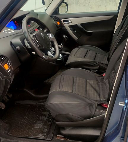 Синий Ситроен Ц4 Гранд Пикассо, объемом двигателя 1.6 л и пробегом 256 тыс. км за 6500 $, фото 5 на Automoto.ua