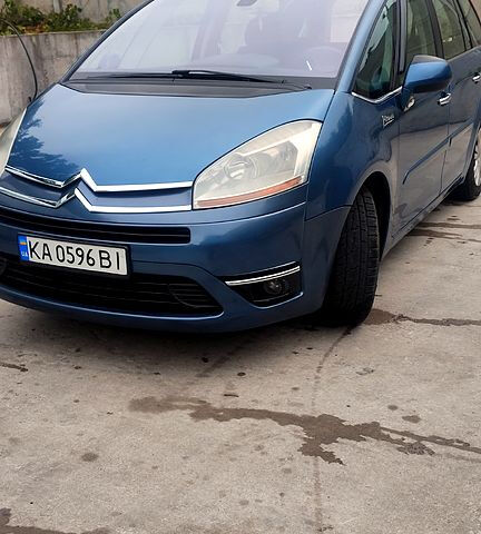 Синий Ситроен Ц4 Гранд Пикассо, объемом двигателя 1.6 л и пробегом 256 тыс. км за 6500 $, фото 9 на Automoto.ua