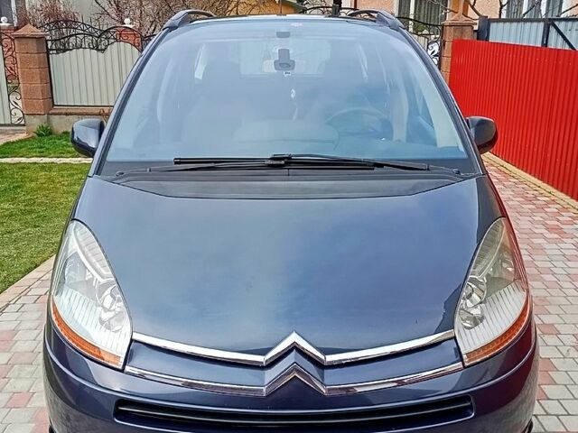 Ситроен Ц4 Гранд Пикассо 2010 в Тернополе на Automoto.ua Синий Ситроен Ц4 Гранд Пикассо, объемом двигателя 1.6 л и пробегом 205 тыс. км за 6100 $, фото 2 на Automoto.ua