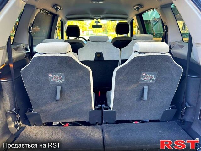 Синий Ситроен Ц4 Гранд Пикассо, объемом двигателя 1.6 л и пробегом 193 тыс. км за 4999 $, фото 5 на Automoto.ua