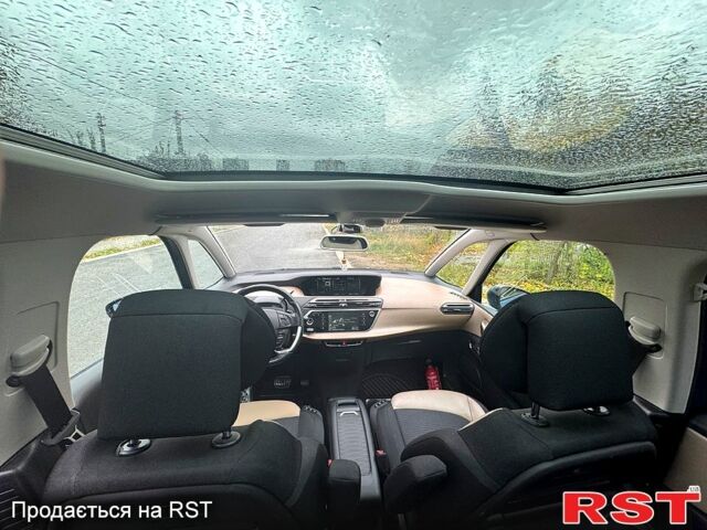 Синий Ситроен Ц4 Гранд Пикассо, объемом двигателя 1.6 л и пробегом 240 тыс. км за 7999 $, фото 3 на Automoto.ua