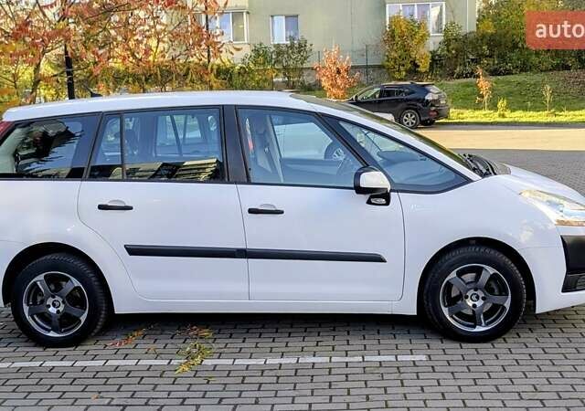 Білий Сітроен С4 Пікассо, об'ємом двигуна 1.6 л та пробігом 216 тис. км за 5700 $, фото 7 на Automoto.ua