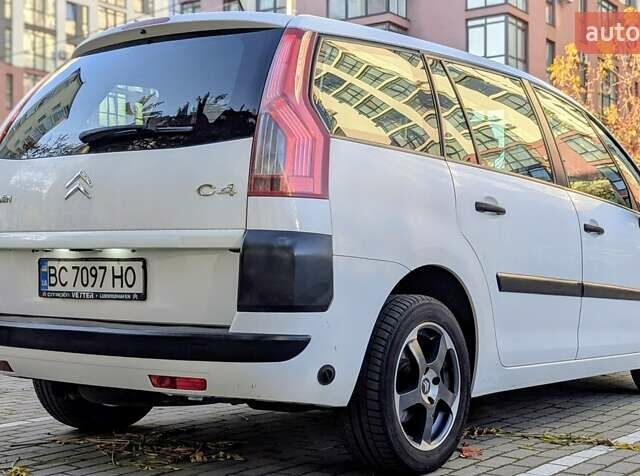 Білий Сітроен С4 Пікассо, об'ємом двигуна 1.6 л та пробігом 216 тис. км за 5700 $, фото 8 на Automoto.ua