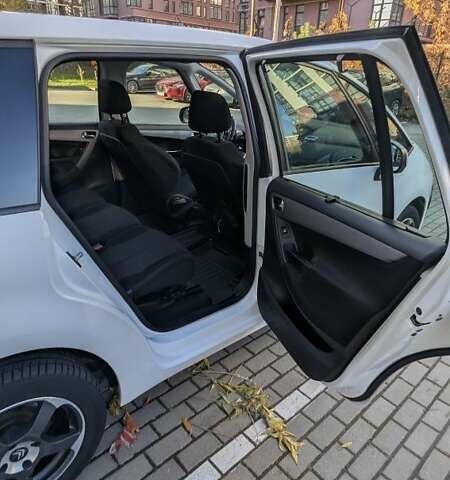 Білий Сітроен С4 Пікассо, об'ємом двигуна 1.6 л та пробігом 216 тис. км за 5700 $, фото 22 на Automoto.ua