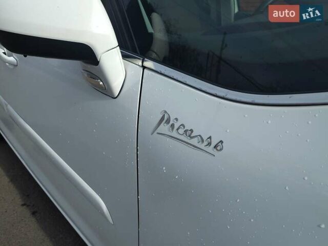 Білий Сітроен С4 Пікассо, об'ємом двигуна 1.6 л та пробігом 240 тис. км за 5550 $, фото 30 на Automoto.ua