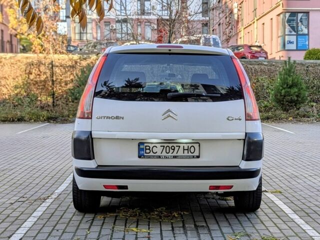 Білий Сітроен С4 Пікассо, об'ємом двигуна 1.6 л та пробігом 216 тис. км за 5700 $, фото 12 на Automoto.ua
